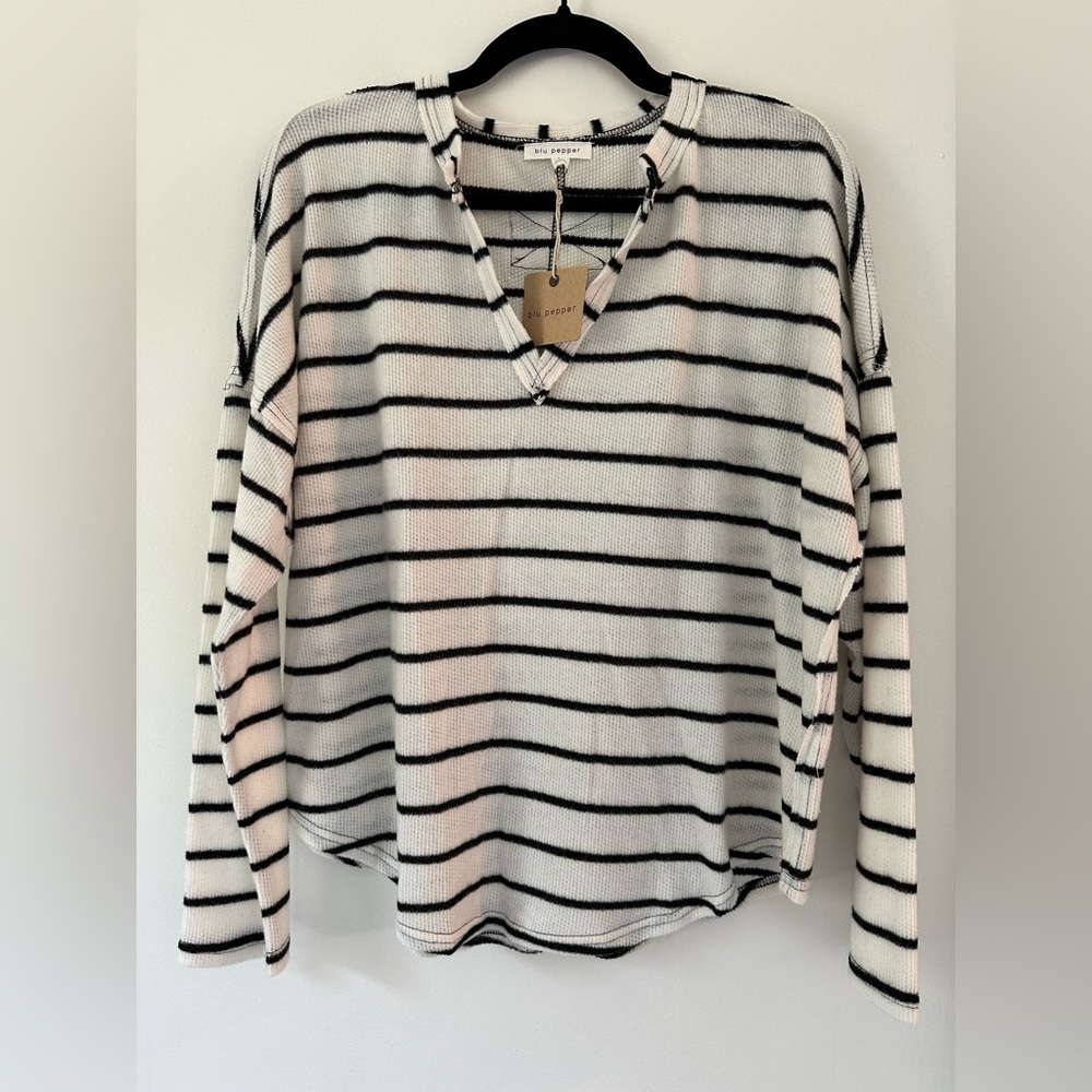 NWT Blu Pepper Striped Long Sleeve Top Size L